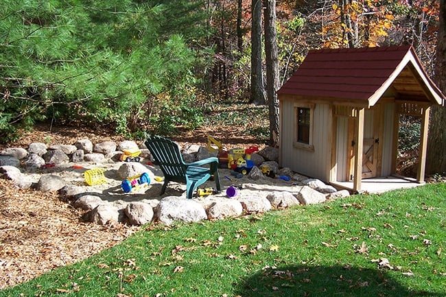 10-Outdoor-Play-Space